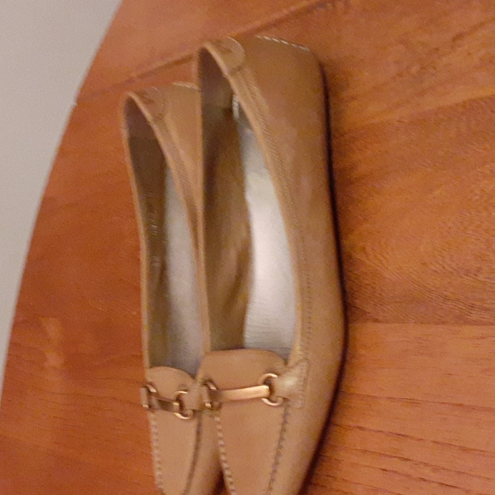 Prada Tan Leather Loafer Name Plate Sz 36/US 6 - Picture 3 of 14